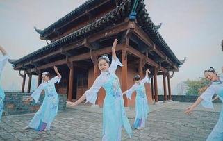 成人舞剧目入门版视频,跟随成人舞剧目视频，开启舞蹈之旅