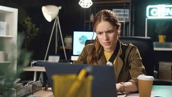 造成人紧张视频素材,揭秘人紧张时刻的视觉瞬间