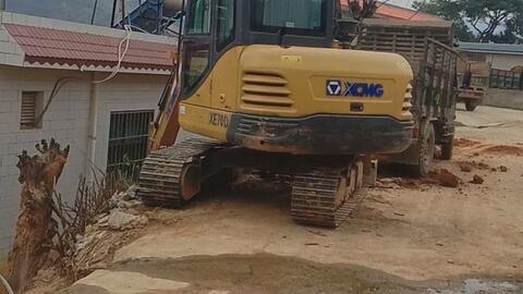 挖机成人施工视频播放,震撼呈现工程力量