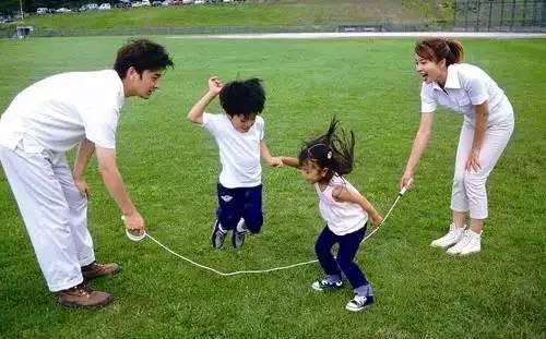 高端成人跳绳教程视频,轻松塑形，提升体能的秘籍解析