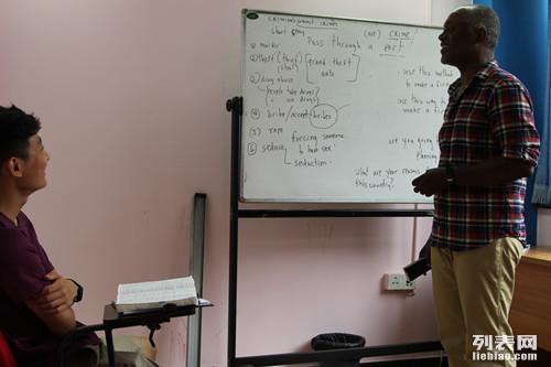 成人英语培训体验课视频,互动体验，轻松入门