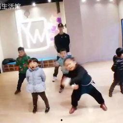 成人启蒙班舞蹈视频教学,轻松入门成人启蒙班舞蹈学习